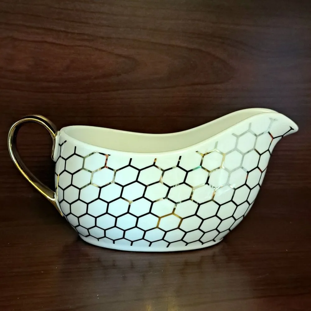 Ciroa Luxe Porcelain Gravy Boat White Gold Tone Honey Comb Pattern